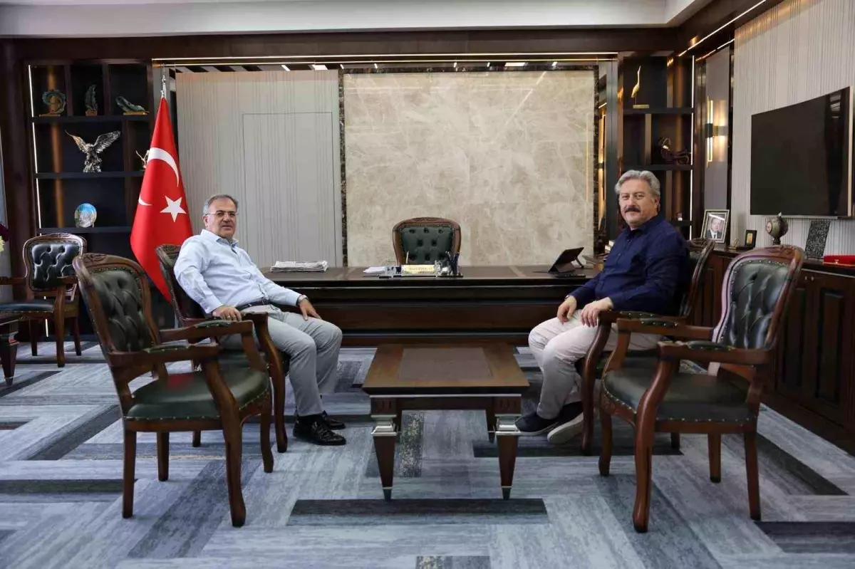 Hacılar Belediyesi’ne yeni hizmet binası ziyareti