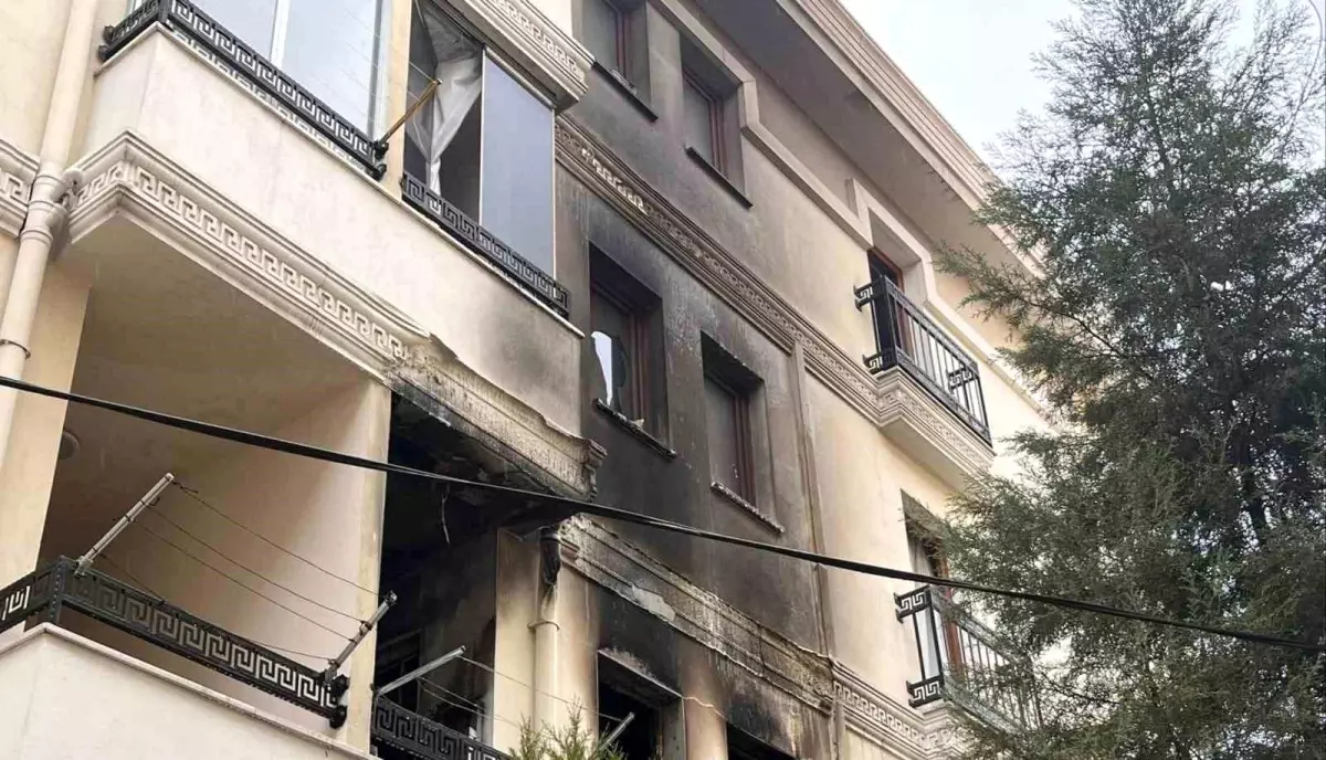 Milas’ta Yangın: Bir Ev Kullanılamaz Hale Geldi