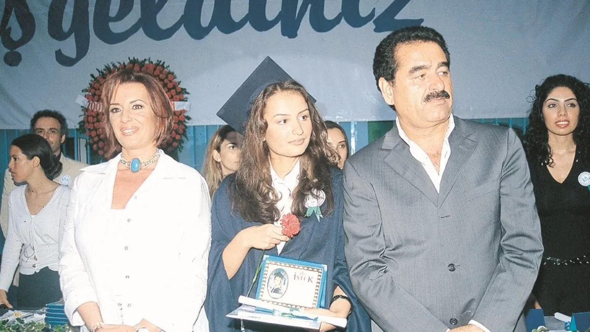 Perihan Savaş ile İbrahim Tatlıses’in kızı Melek Zübeyde eşi ve çocuklarıyla hayalini gerçekleştirdi! “Çocuklarımla, çocukluk hayalimde”