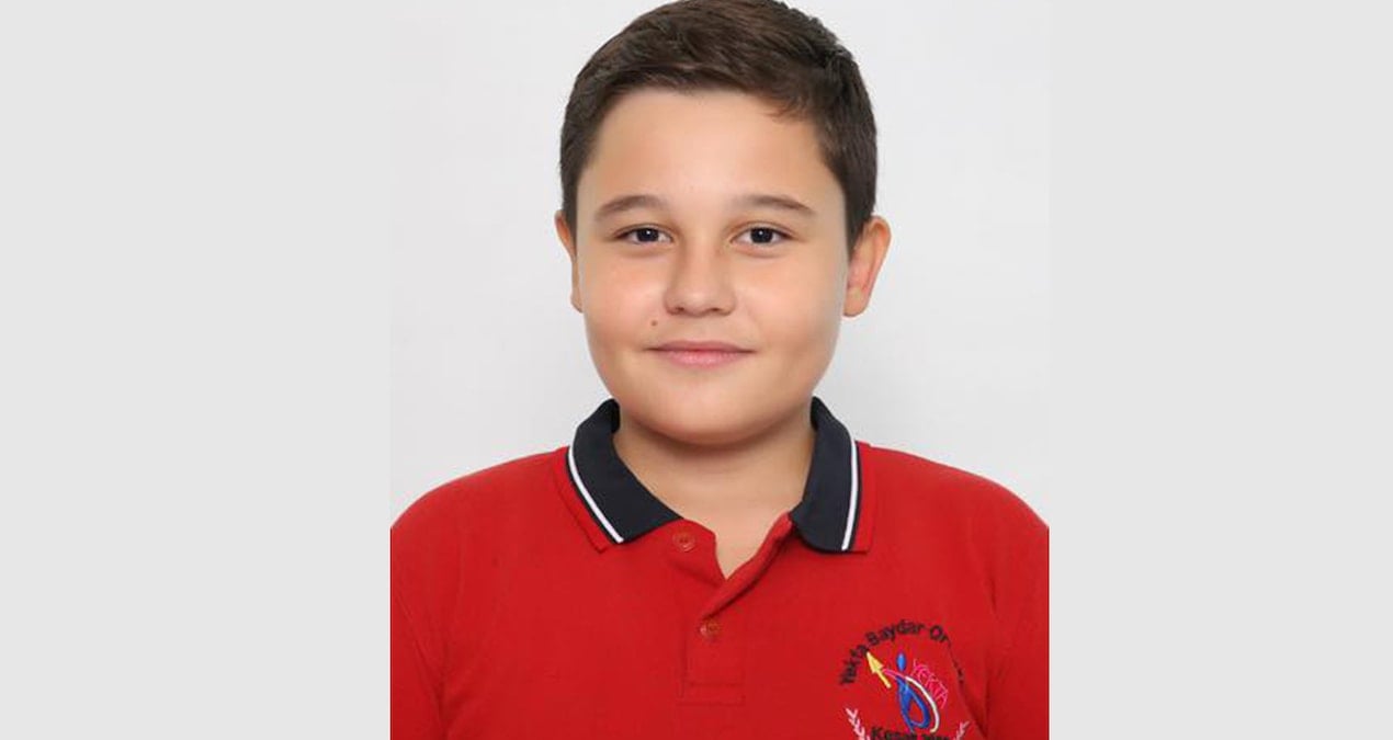 Balkondan düşen çocuk yaşam savaşını kaybetti
